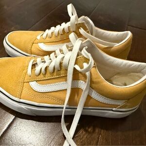 Vans Low Top Sneakers - Yellow with White Stripe NEW!